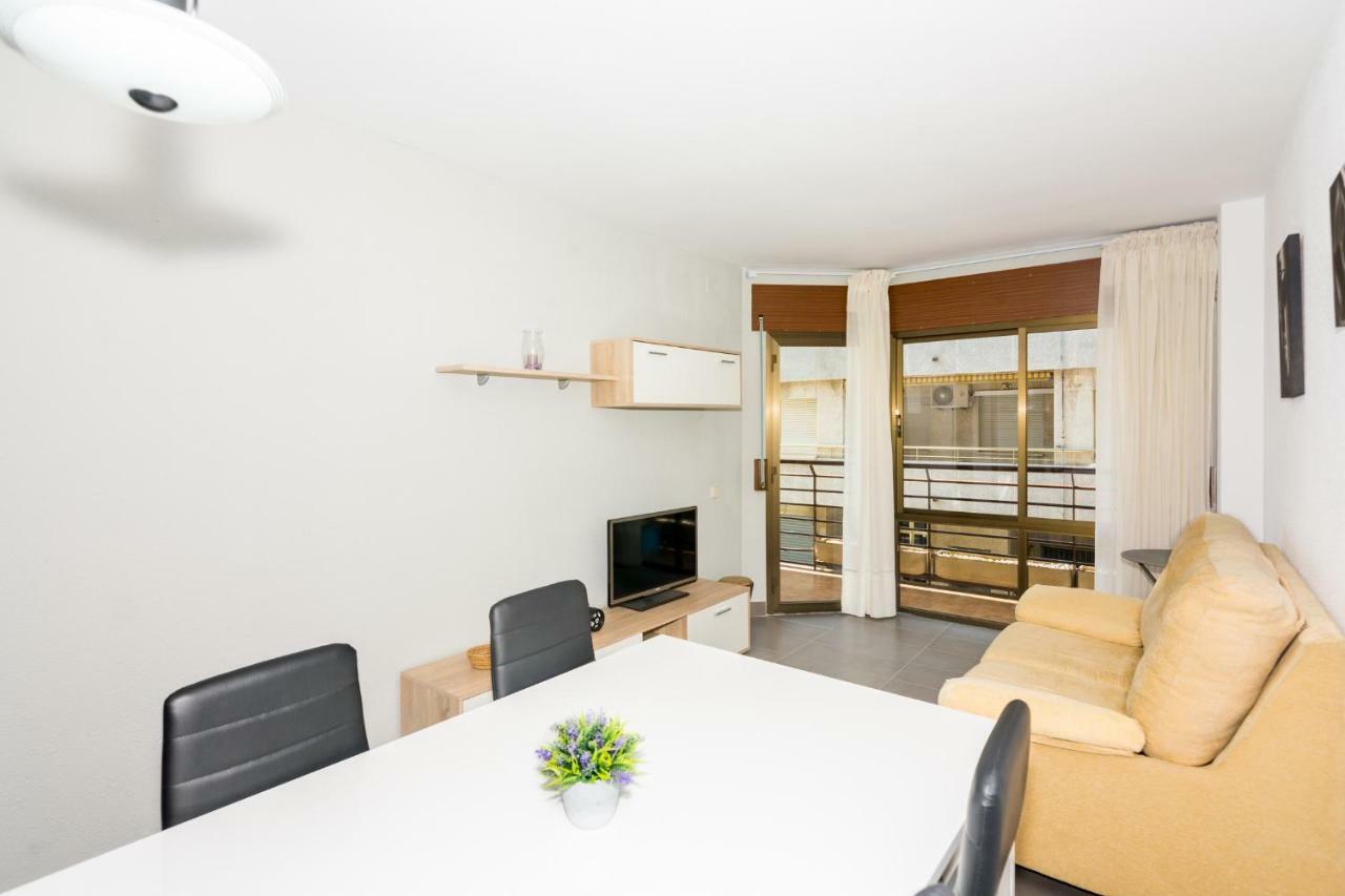 Homeholidaysrentals Frida Pineda de Mar Exteriör bild