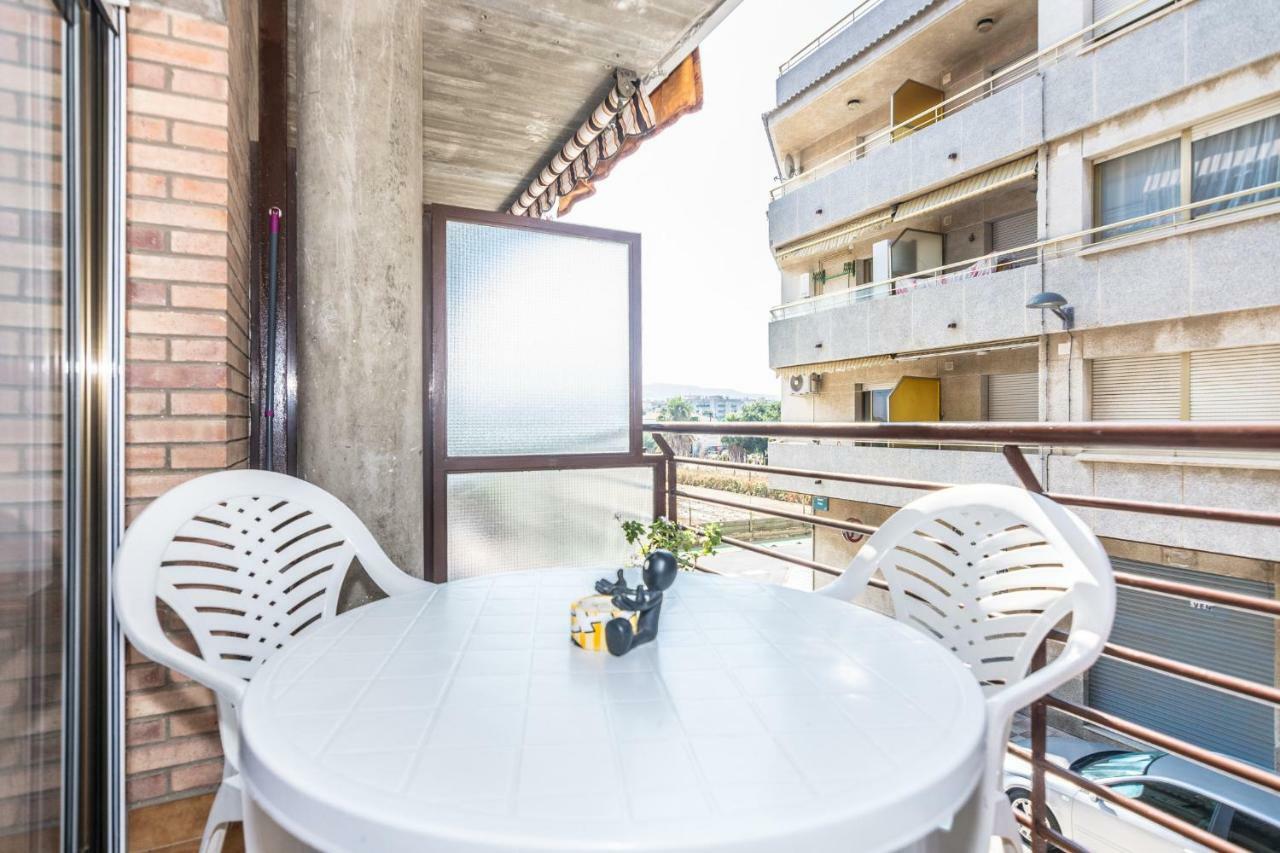 Homeholidaysrentals Frida Pineda de Mar Exteriör bild